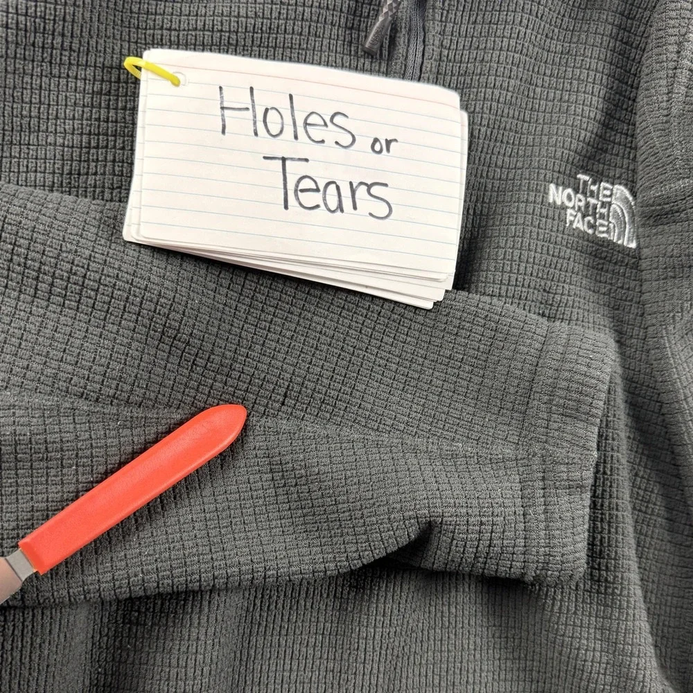The North Face Mens L Grey Waffle Knit Quarter Zip Fleece Pullover Defect